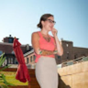 Meet your Posher, Lauren